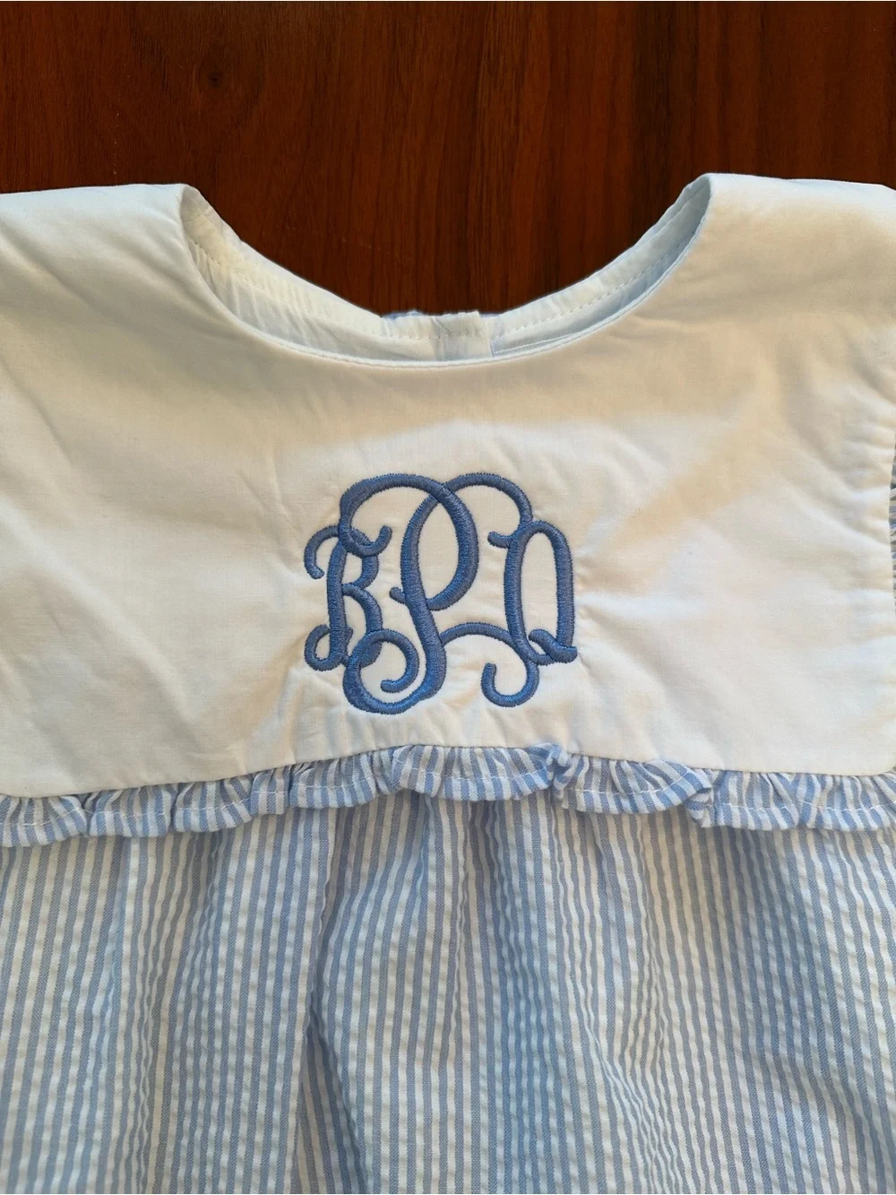 Cecil and Lou Monogrammed “bPq” Blue & White Seersucker Girls Dress size 5